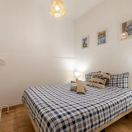 Appartement 3 Bedroom Close To The Castle Lissabon