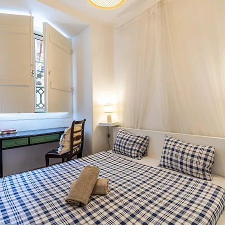 3 Bedroom Close To The Castle